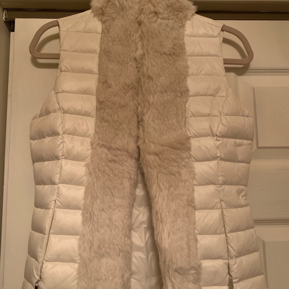C Wonder Cream puffer vest -xxs